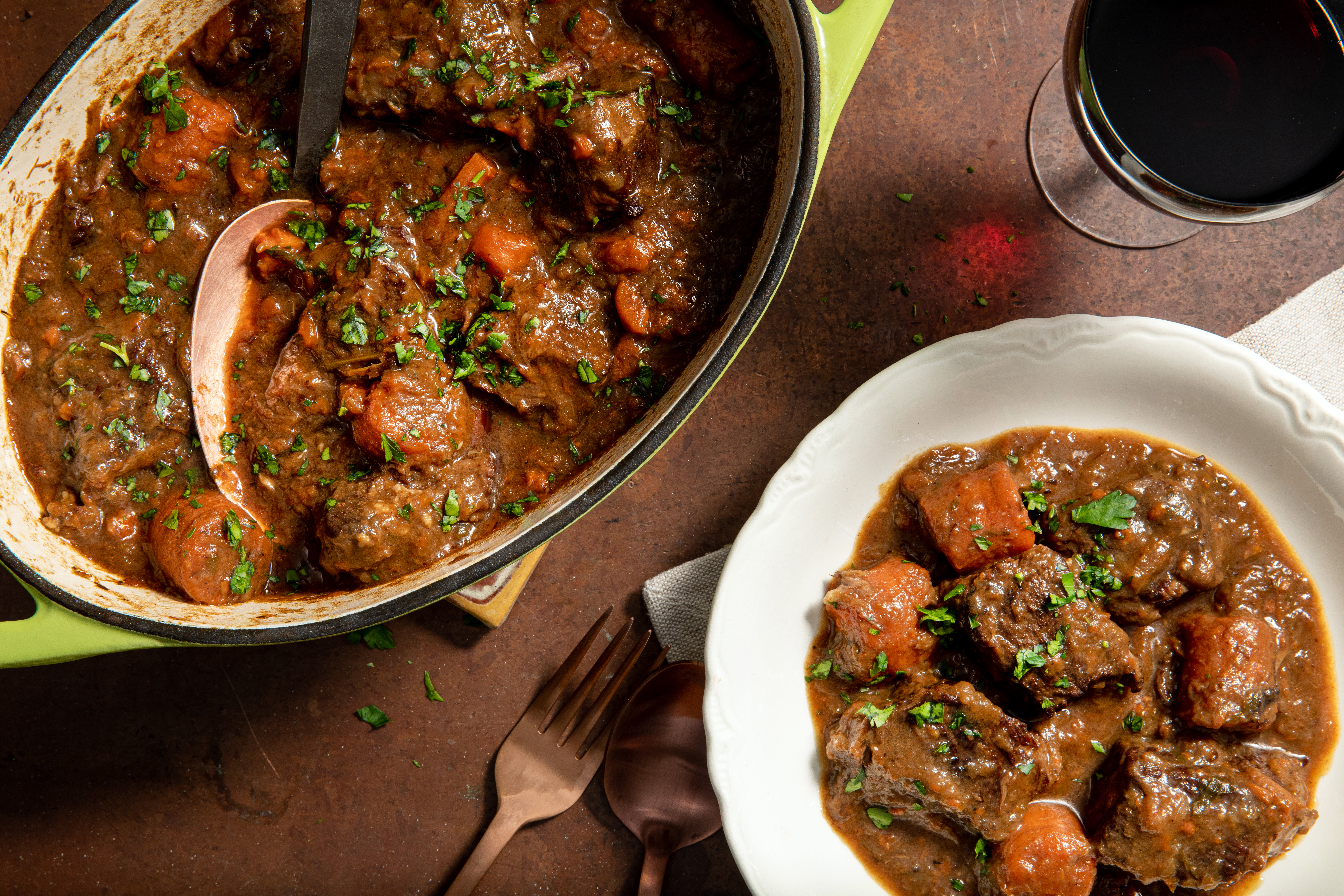 Anthony Bourdain's boeuf bourguignon offers rich, complex flavor and tender meat, achieved through slow cooking. A quintessential comfort food  and incredible family dinner

 
	
	