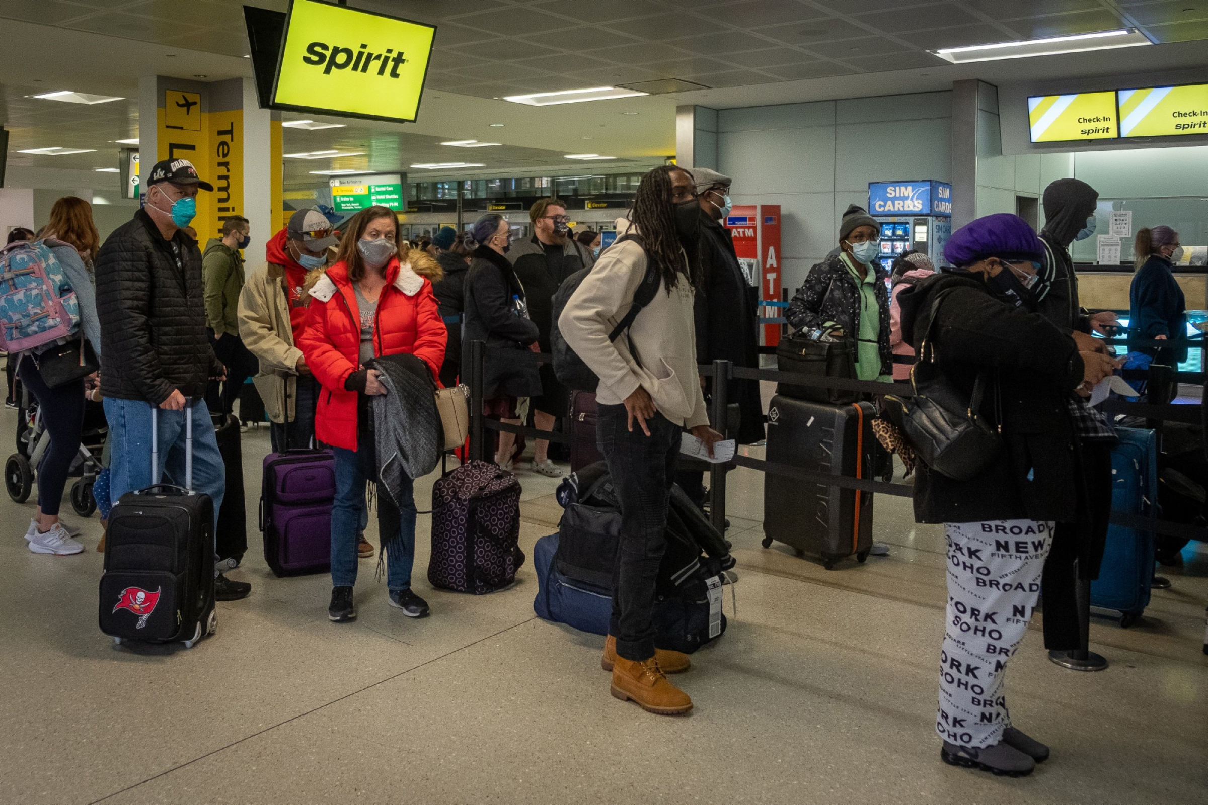 Frontier to buy discounter Spirit Airlines for $2.9 billion - Vimarsana News