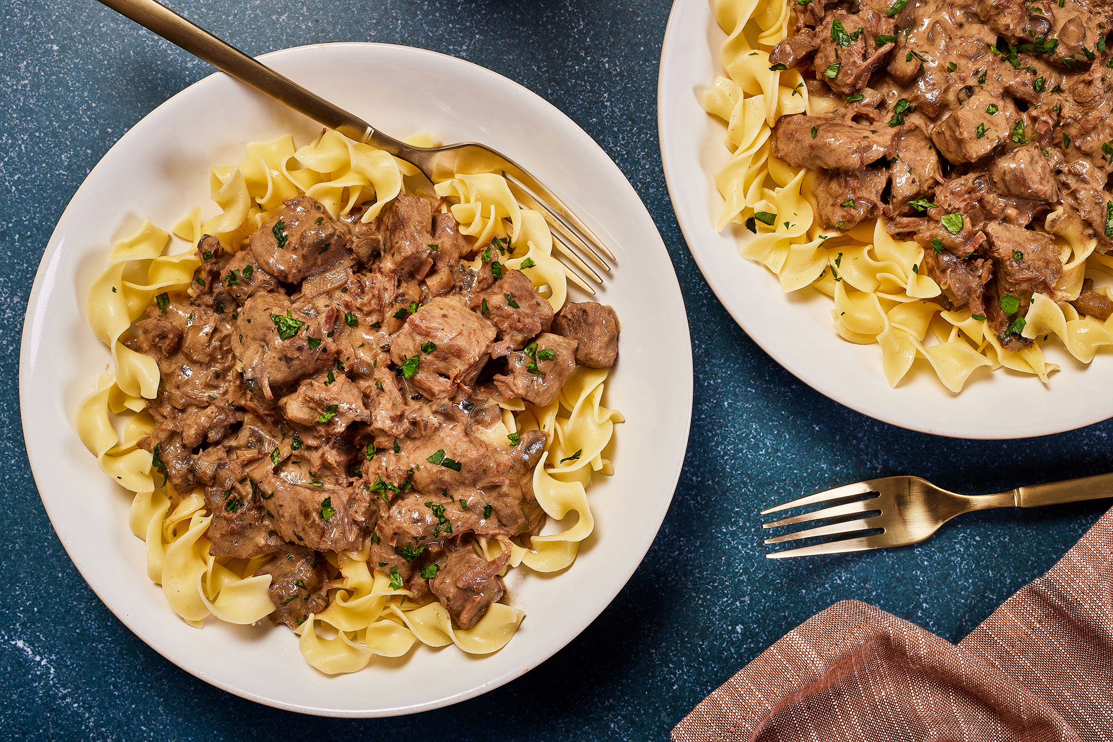 Healthier beef stroganoff a cinch in an Instant Pot or slow cooker - Vimarsana News