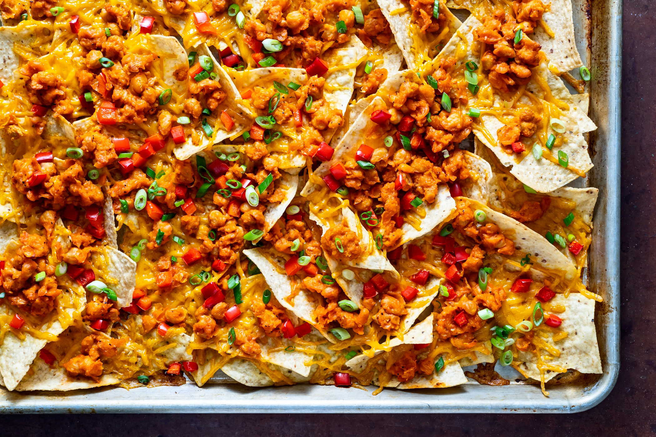 Buffalo chickpeas add a punch to these vegan nachos - Vimarsana News